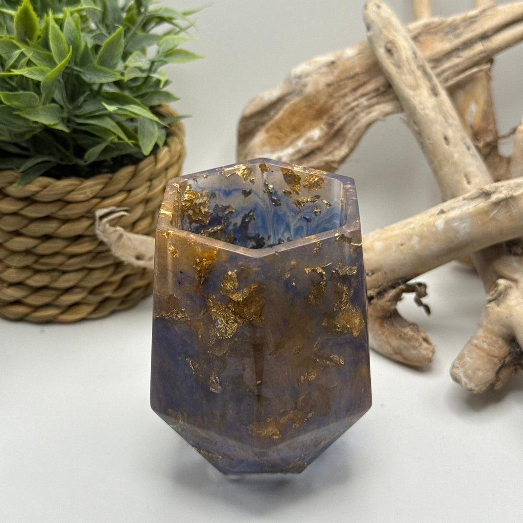 Small Pen Pot