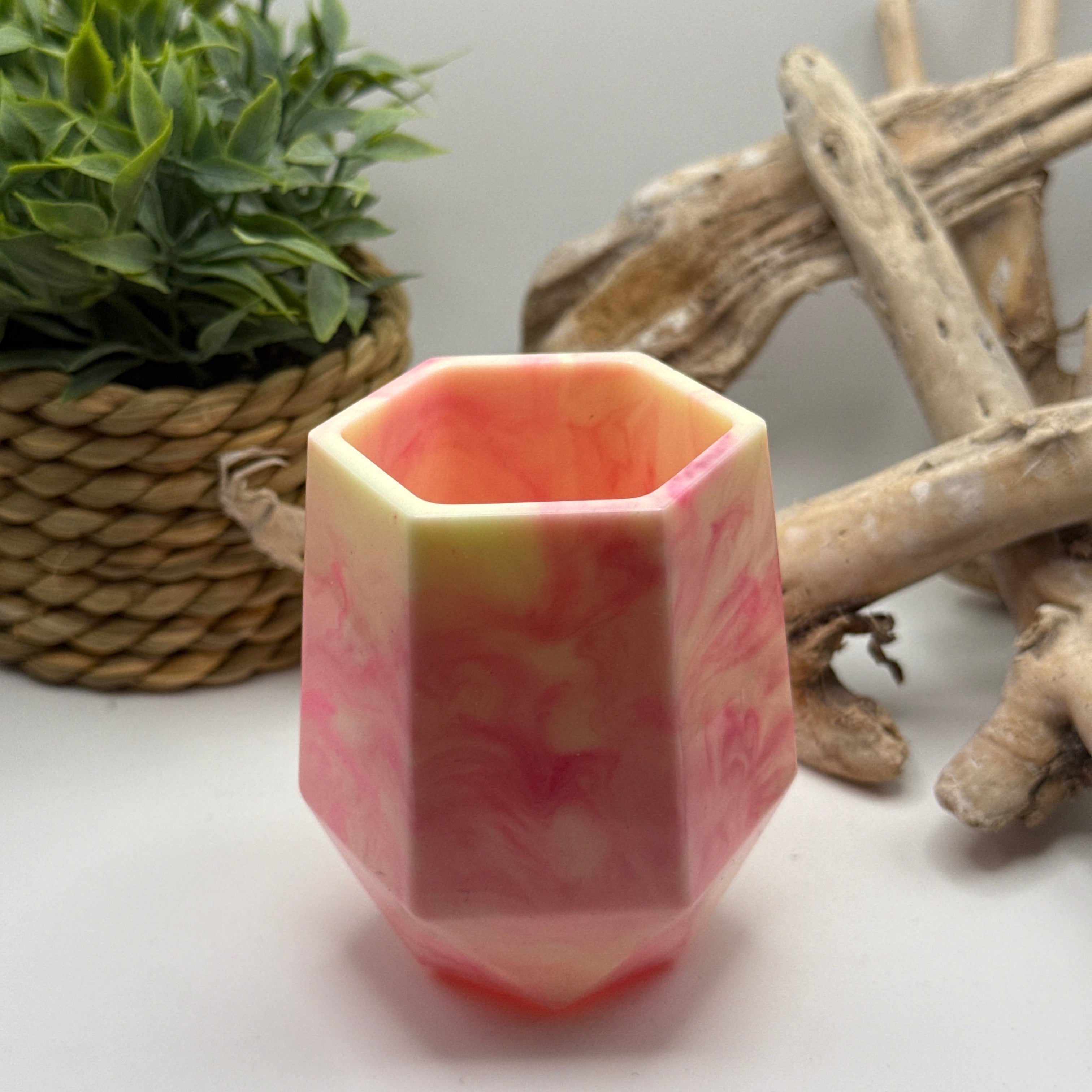 Small Pen Pot